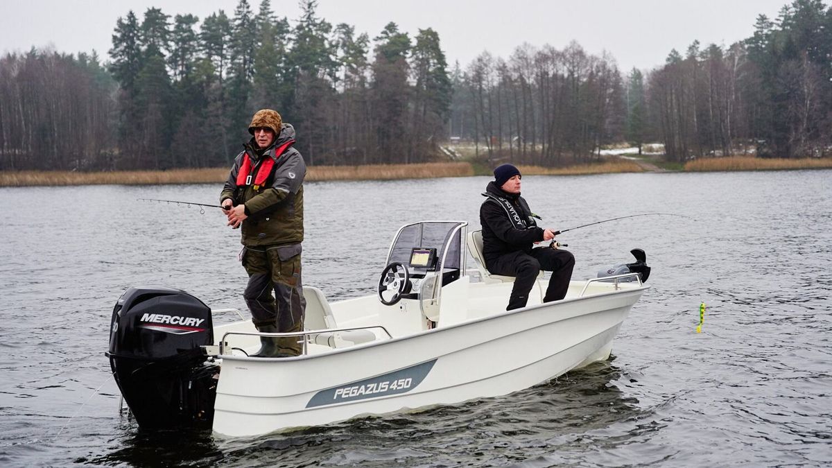 Horgásznál a Balatonon? Ez az eladó csónak ideális társad lesz