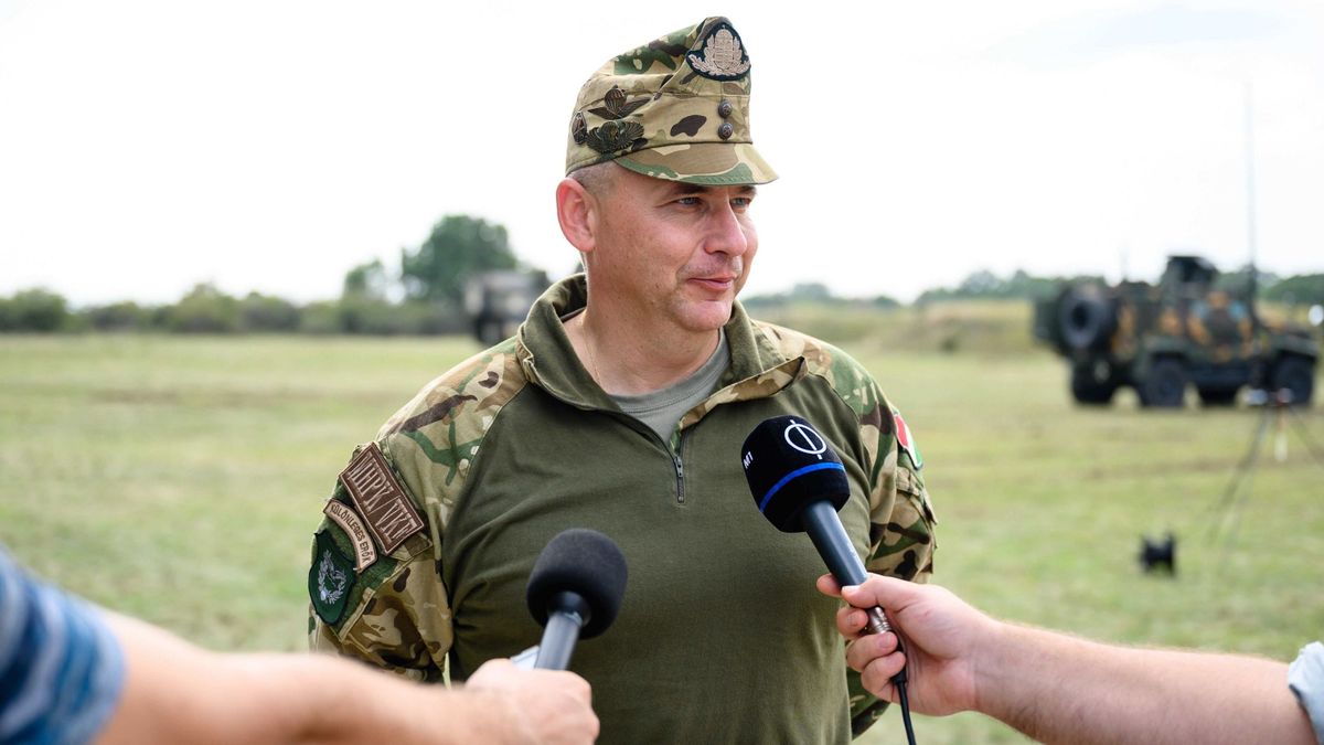 Ruszin-Szendi Romulusz úgy lehet honvédelmi miniszter, hogy egy büntetőügy gyanúsítottja