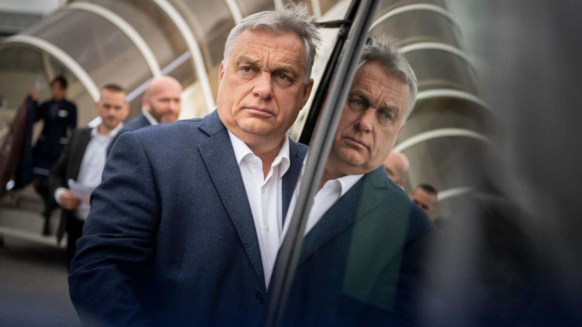 Álhír, hogy Orbán Viktor hosszabb időre az Egyesült Államokba utazna