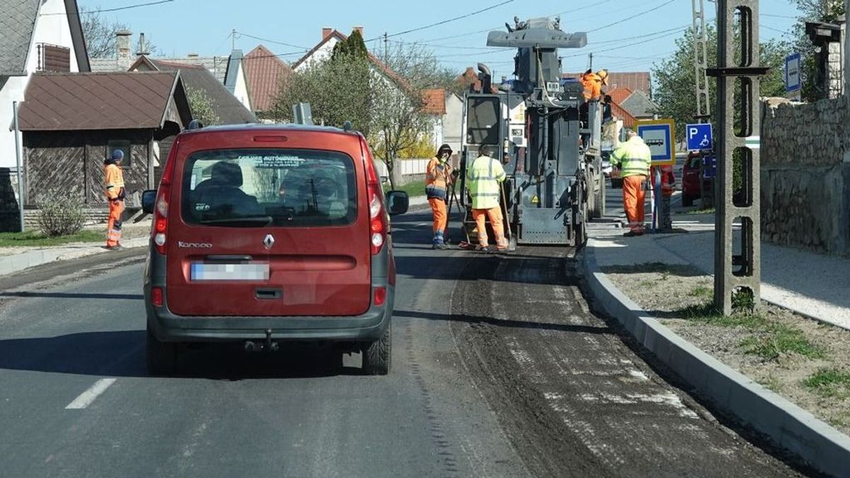 Felújított úton utazni élvezet, ezért is gyere velünk a Bakonyba! (videó)