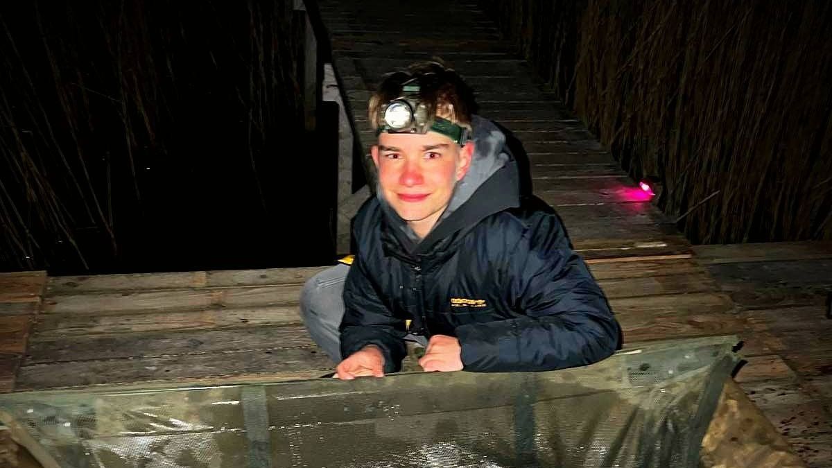 Hihetetlen fogás a Balatonnál: termetes pontyot fogott egy 13 éves fiatalember (+képek)