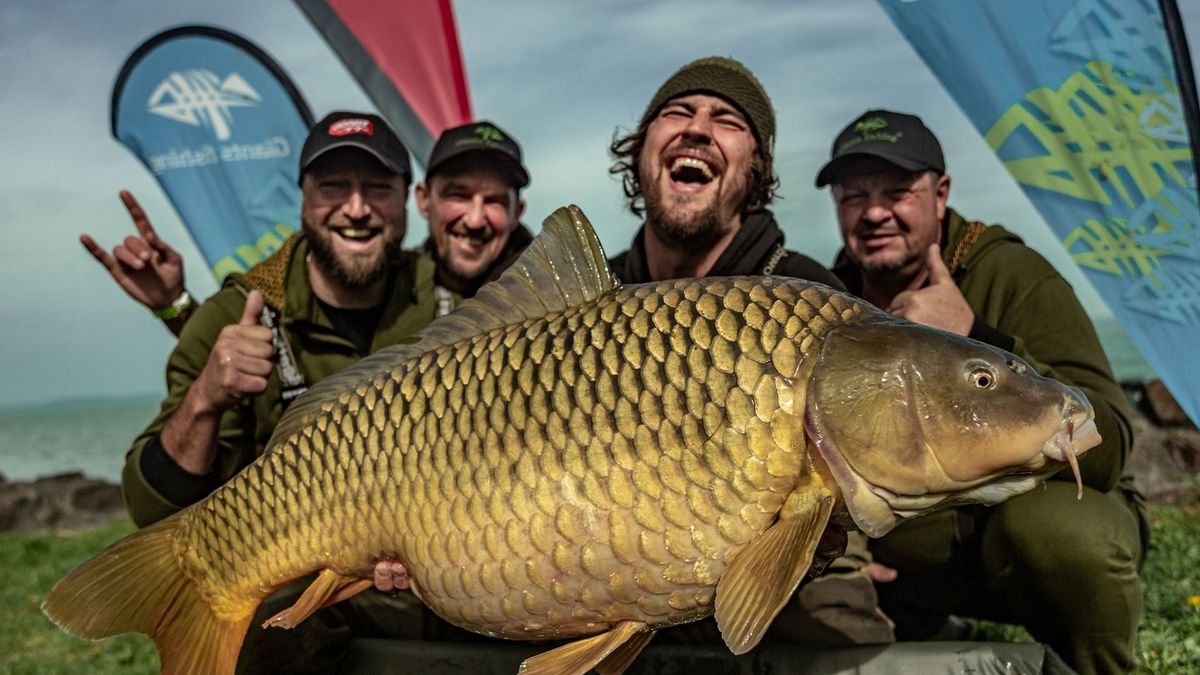 A világ legnagyobb pontyfogó versenye érkezik Tihanyba (videó)