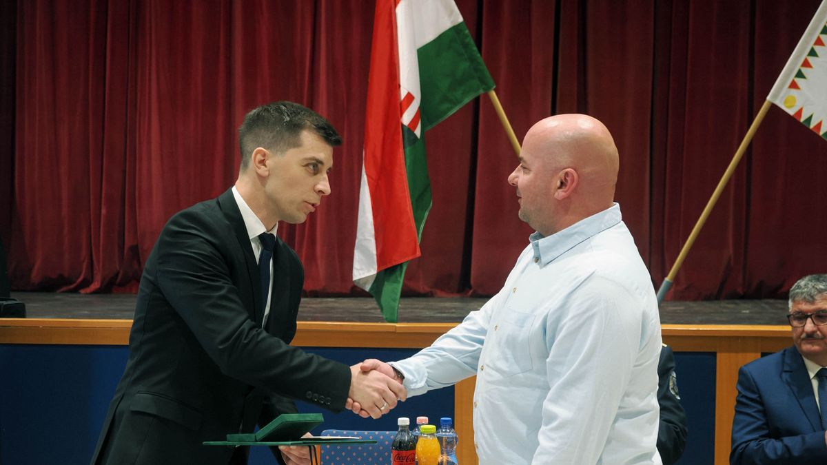 Ünnepélyes keretek között adták át Az Év Veszprémi Polgárőre díjat Herenden (galéria)