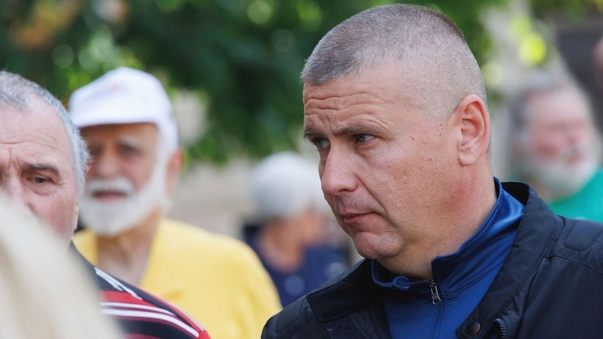 Itt hallgathatja meg Ruszin-Szendi Romulusz kabinetfőnökét, ahogy roma szavazatok vásárlását szervezi