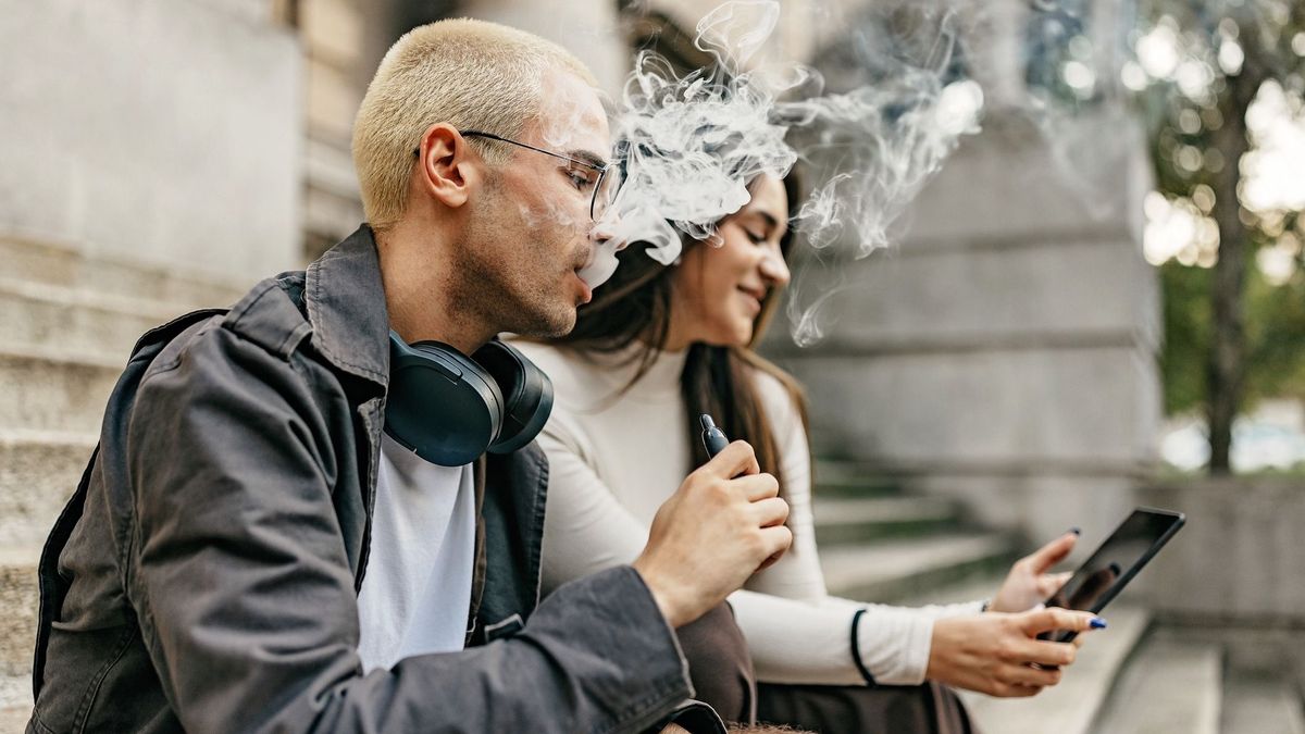 Édes ízek, keserű következmények: nem áll meg a tüdőnél a vape