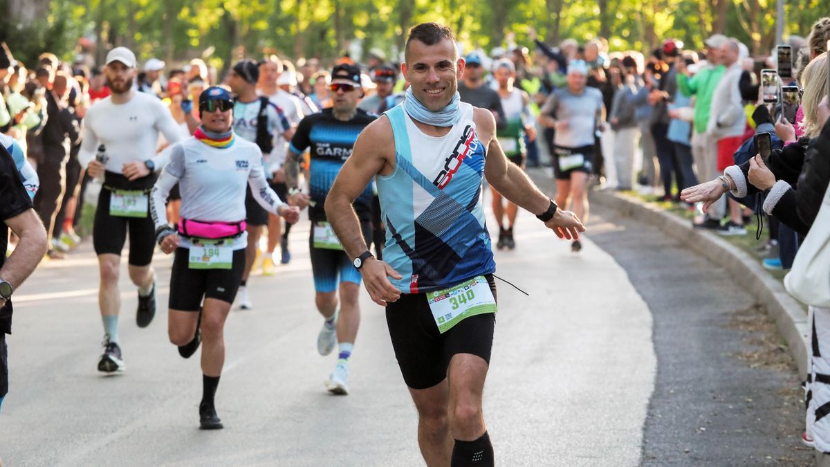 Futott ön már 4:30-as tempóval? Az Ultrabalaton győztese 209 km-en át tudta ezt tartani (+ videó)