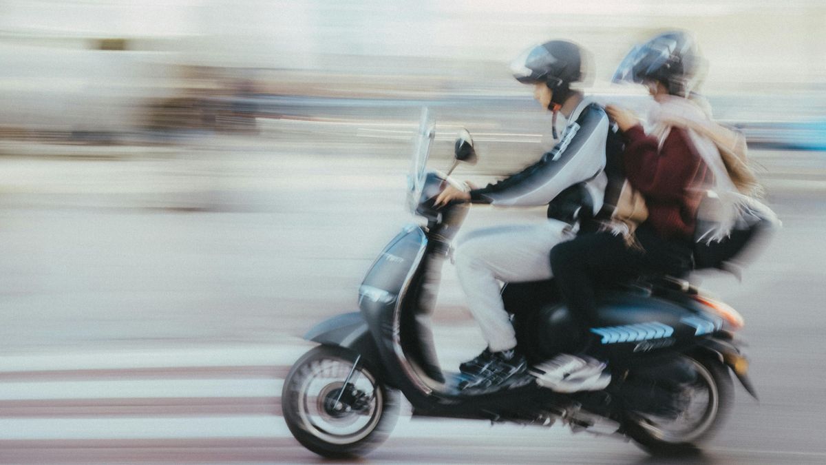 A robogók és az e-rollerek többsége továbbra is biztosítás nélkül közlekedik