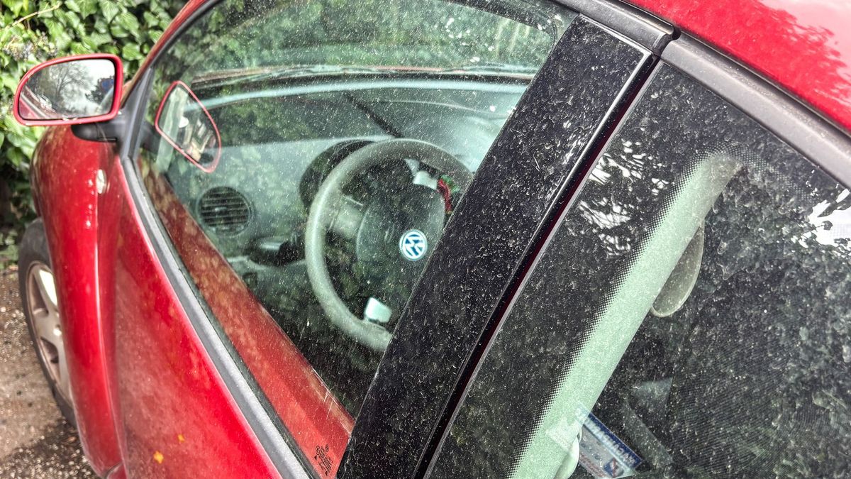 Poros ég és szűrt napsütés jön – különös fordulat az időjárásban Veszprémben