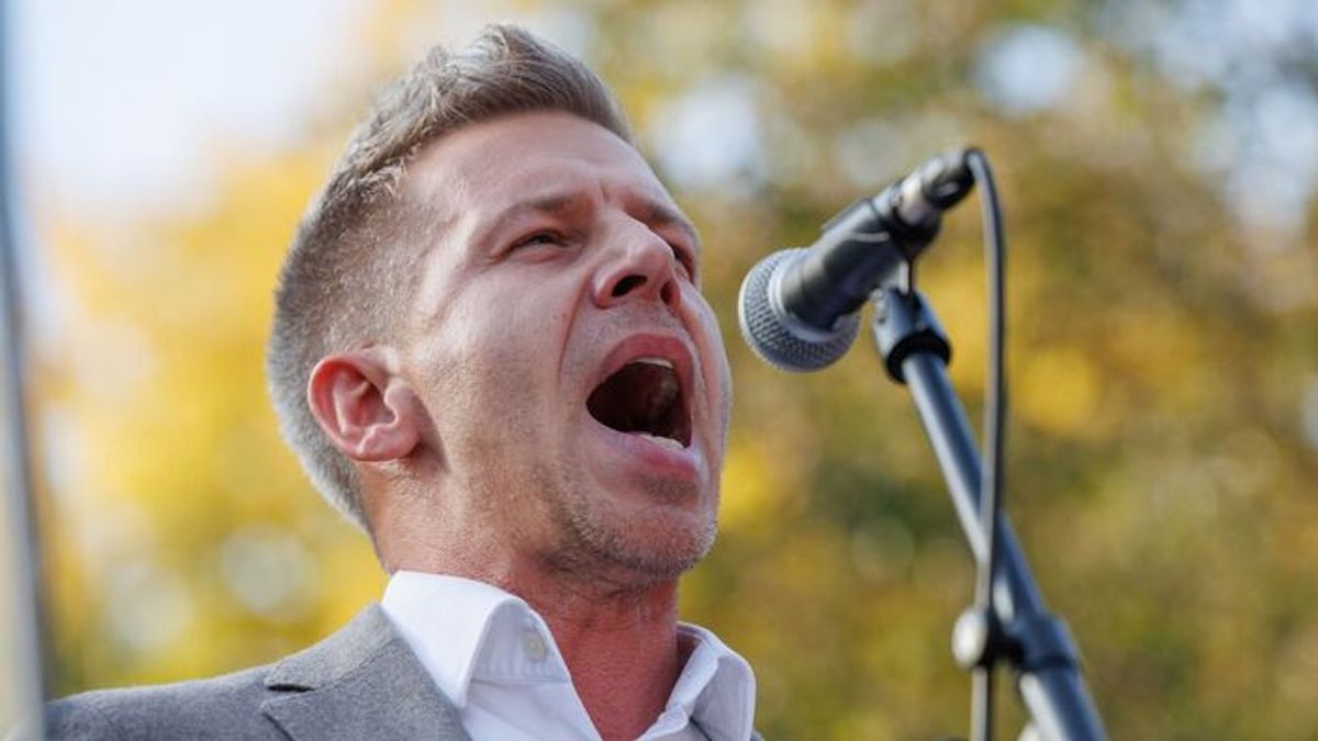 Hegedűs Barbara felmosta a padlót a tiszás vezérrel (videó)