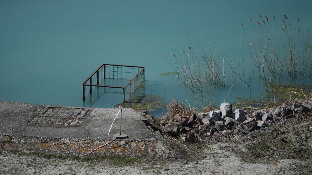 Egyre nagyobb a baj a Balatonnál: ijesztő adat jött a vízállásról (galéria)