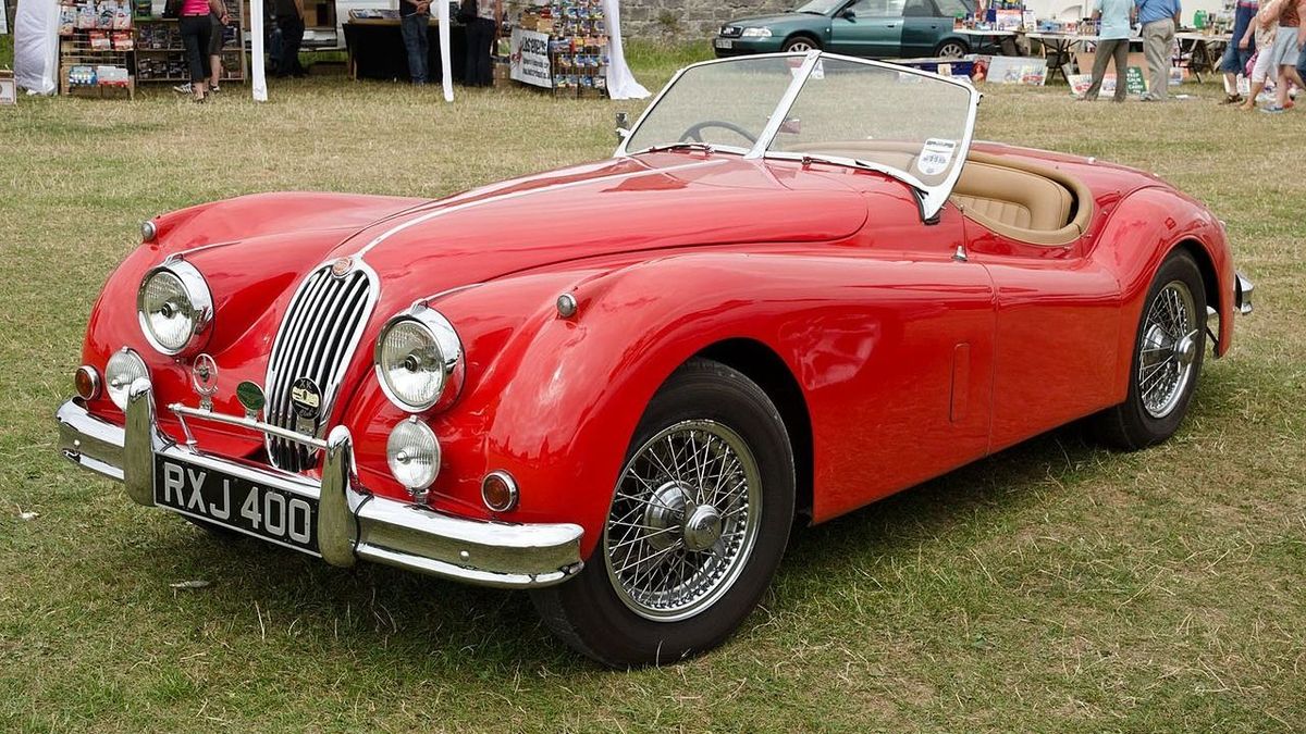 Az autók sztárja – a sztárok autója: Jaguar XK140 roadster a Balatonnál (+ videó)
