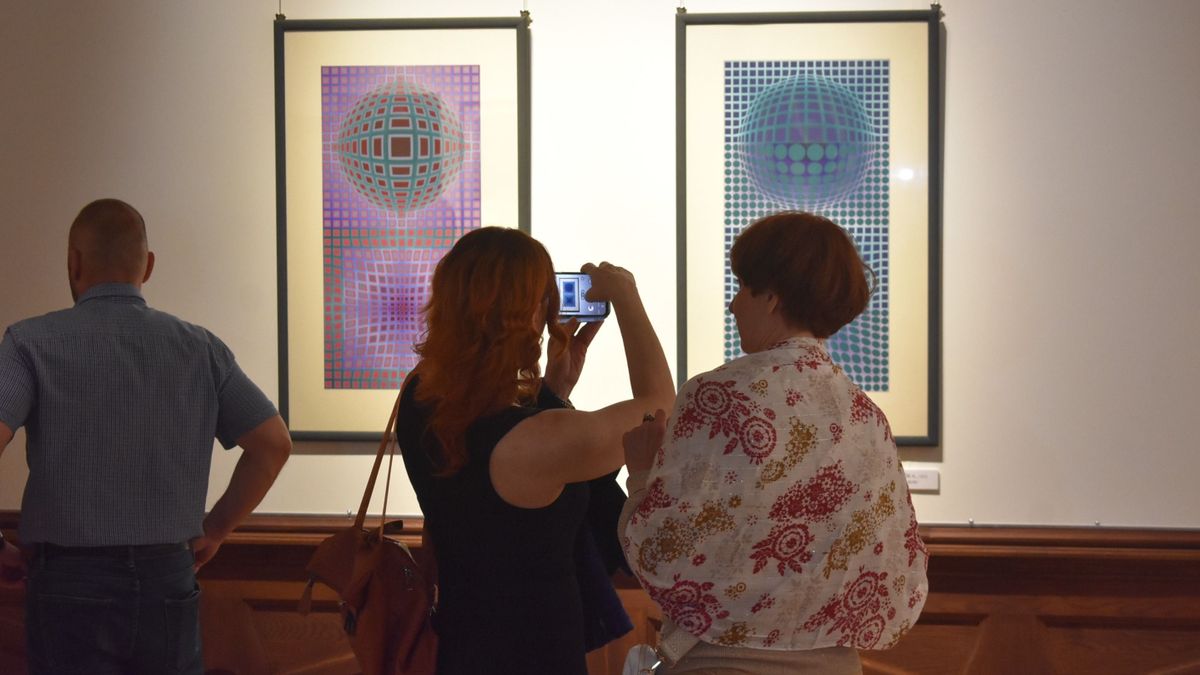 Megnyílt a Vasarely-kiállítás az Esterházy-kastélyban (galéria)
