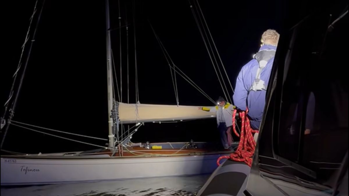 Óriási halászháló bénította meg a versenyvitorlást a Balatonon (+videó)