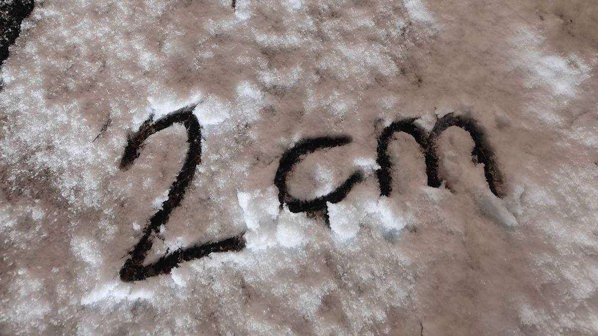 Május közepén leesett a hó Magyarországon, estére már szánkózni is lehetett (+galéria)