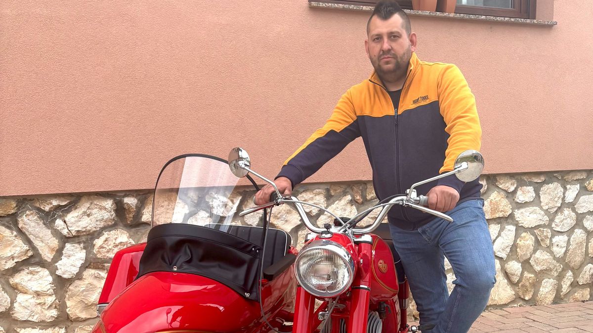 Csoda a sufniból: roncsból épített újjá legendás Pannóniát az ugodi motordoki + fotók