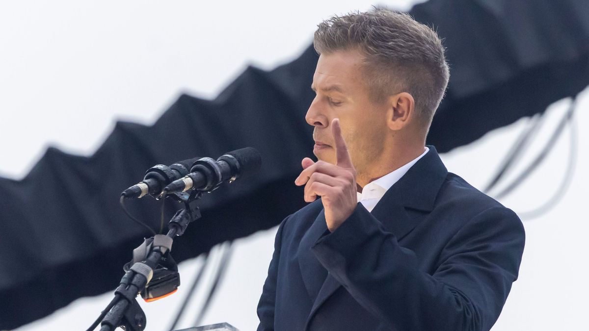 Magyar Péter tovább folytatja a bosszúhadjáratát Krausz Ferenc Nobel-díjas fizikus ellen