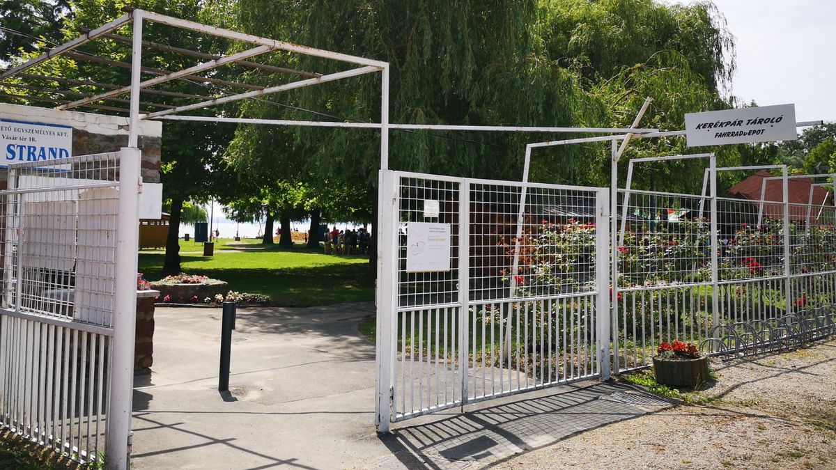 Szabadabb Balaton: ingyenes lesz egy korábban fizetős strand