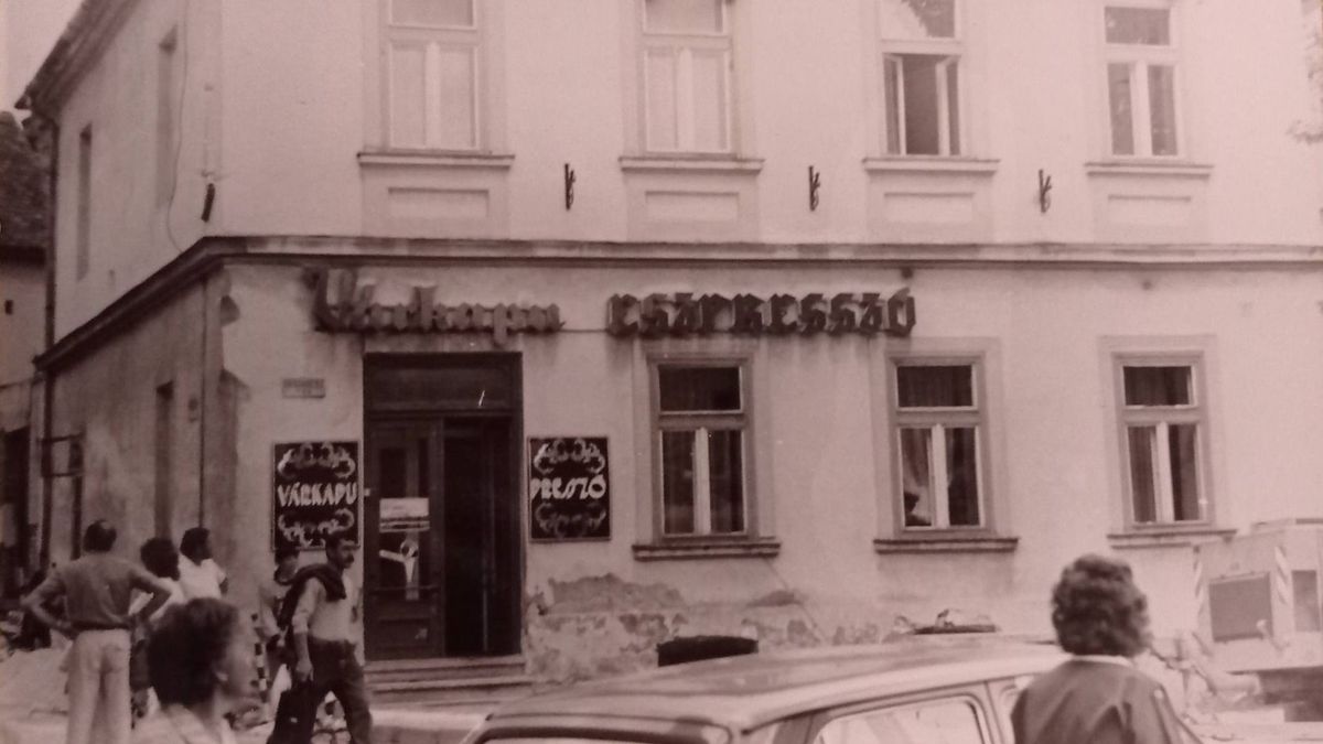 Legendás hely volt Veszprémben: generációk kedvenc presszója tűnt el örökre (+videó)