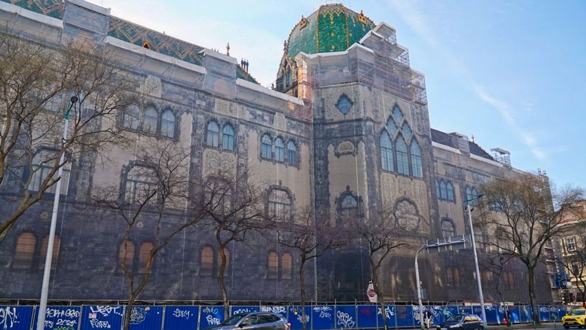 Segítséget ajánl az Iparművészeti Múzeum felújításához a Zsolnay