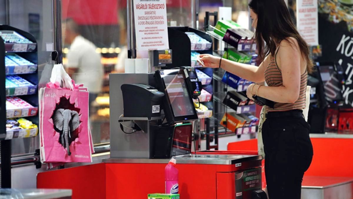 Elcsúszott a banánhéjon a terpesi polgármester, de előtte megrépázta a rendszert