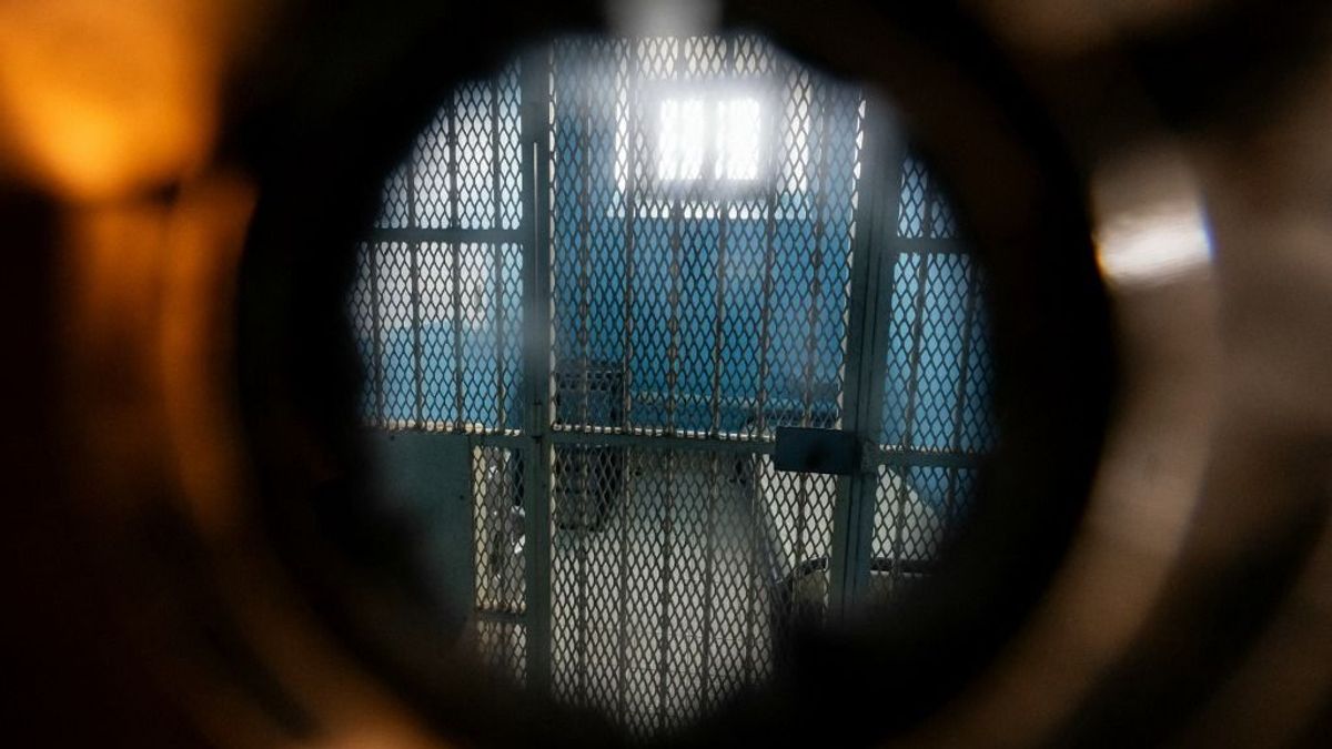 Öngyilkos lett a börtönben az anyagyilkossággal vádolt erdélyi nő