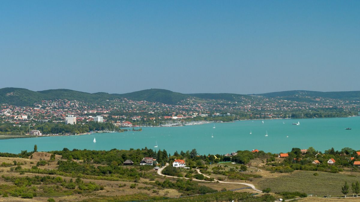 Nagy balatoni panorámakörkép – Top 5 kilátó, mindegyikből maga a csoda a tó (képgaléria)