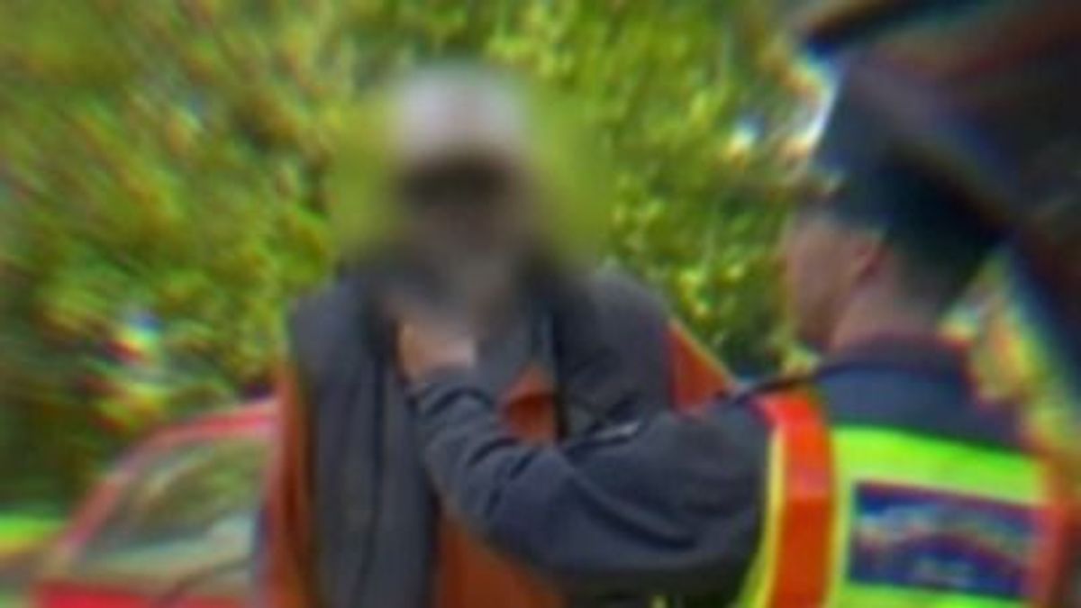 Nem jutott messzire: részegen ült volán mögé a budapesti férfi (+ videó)