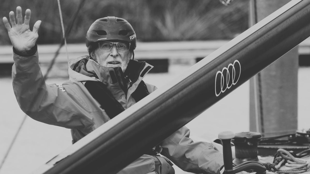 Elhajózott a legendás balatoni vitorlázó