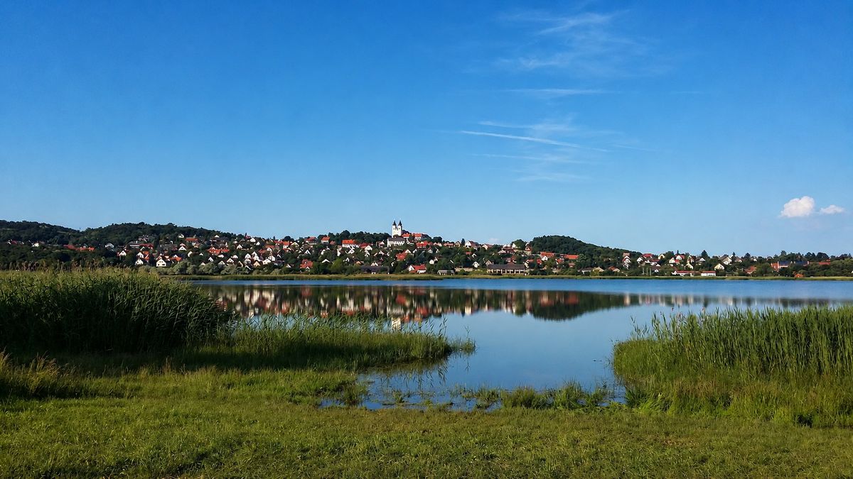 Még a medret is betonnal öntik ki?