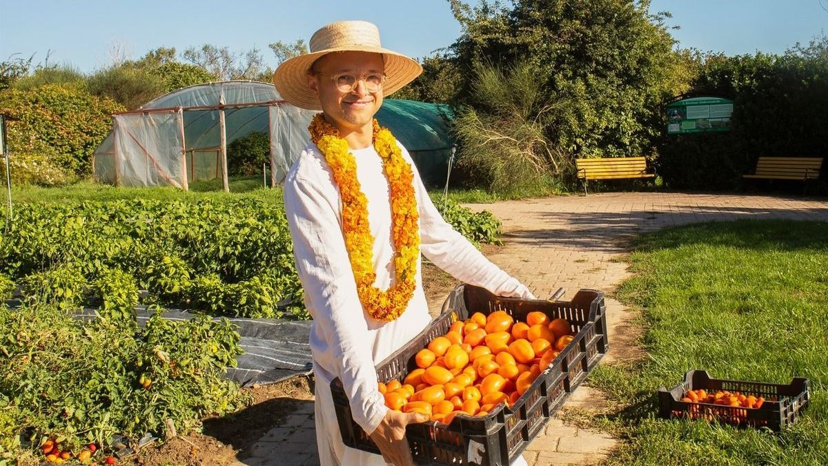 Így működik a fenntartható turizmus a Balaton közelében lévő Krisna-völgyben (képek + videó)