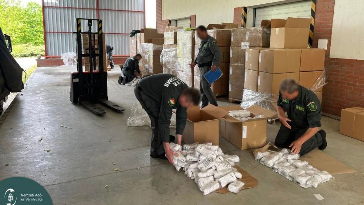 Nem fogja elhinni, hány hamis cigarettásdobozt foglaltak le a pénzügyőrök