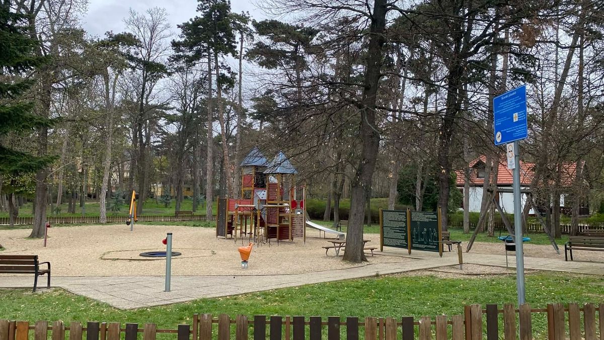 Ide el kell jönnöd a családdal: ilyen a Kiserdei játszótér a Balatonnál (galéria)