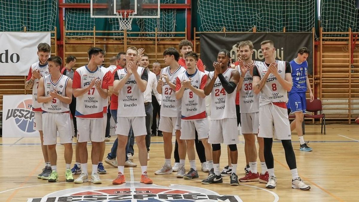 A végén magasan felülmúlta ellenfelét a Veszprém