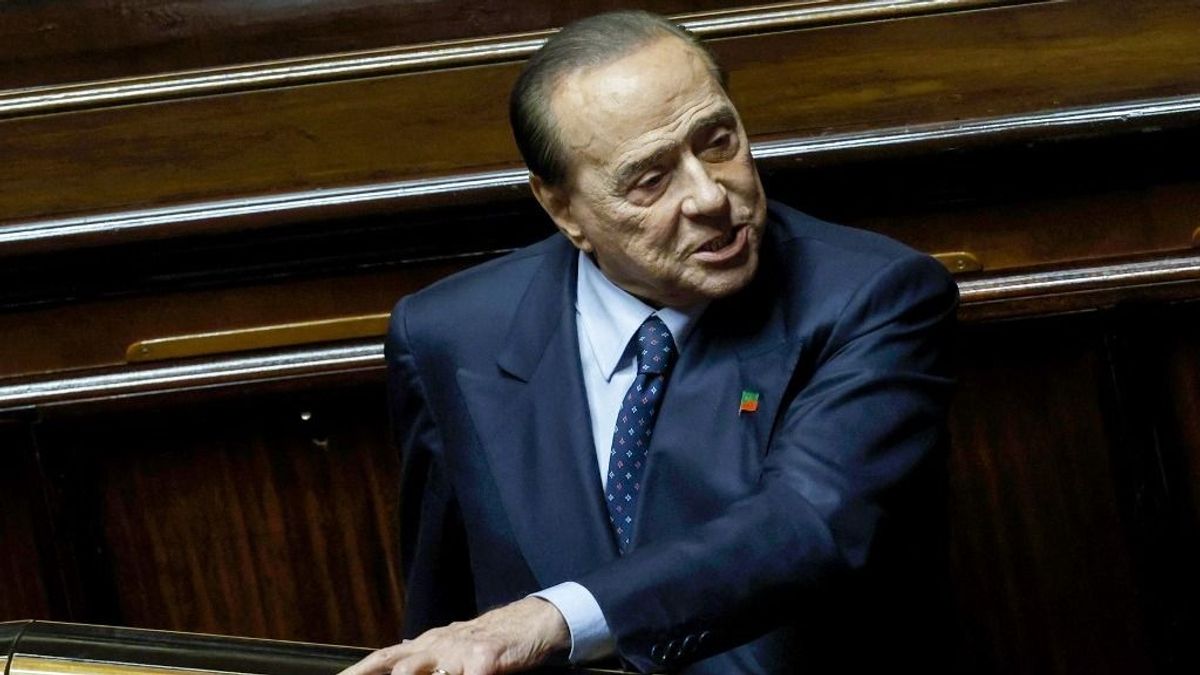 Megnyílt a világ előtt Berlusconi titokzatos villája