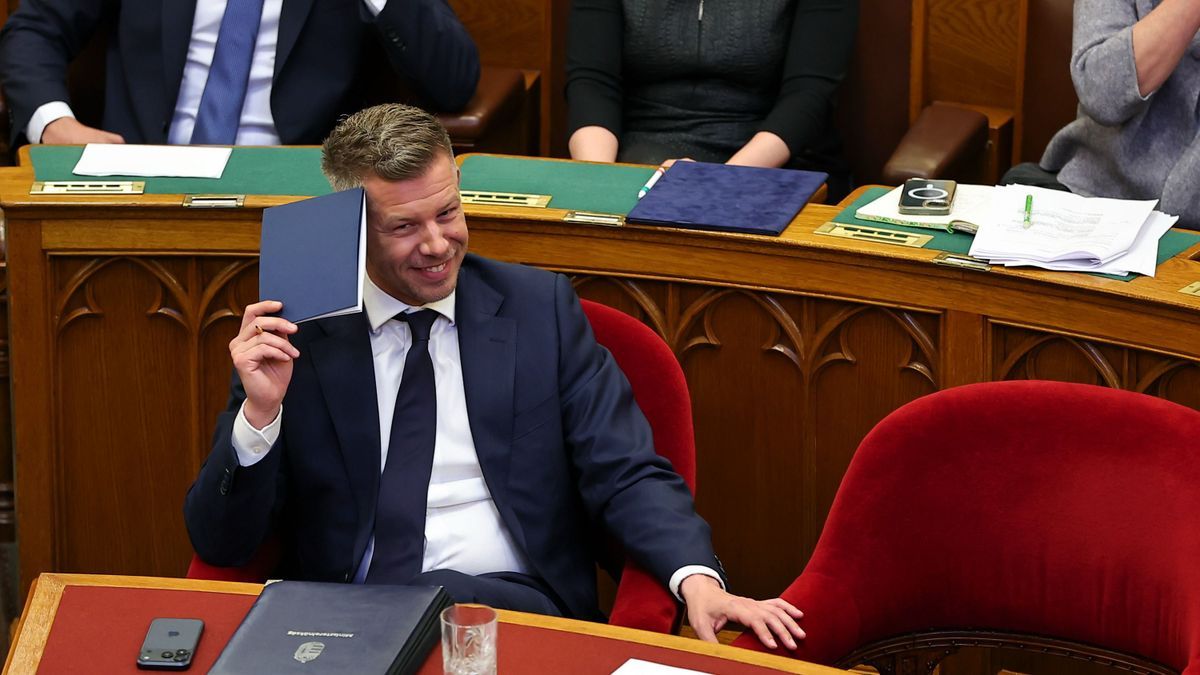 Magyar Péter ködösít a migrációs paktum ügyében?