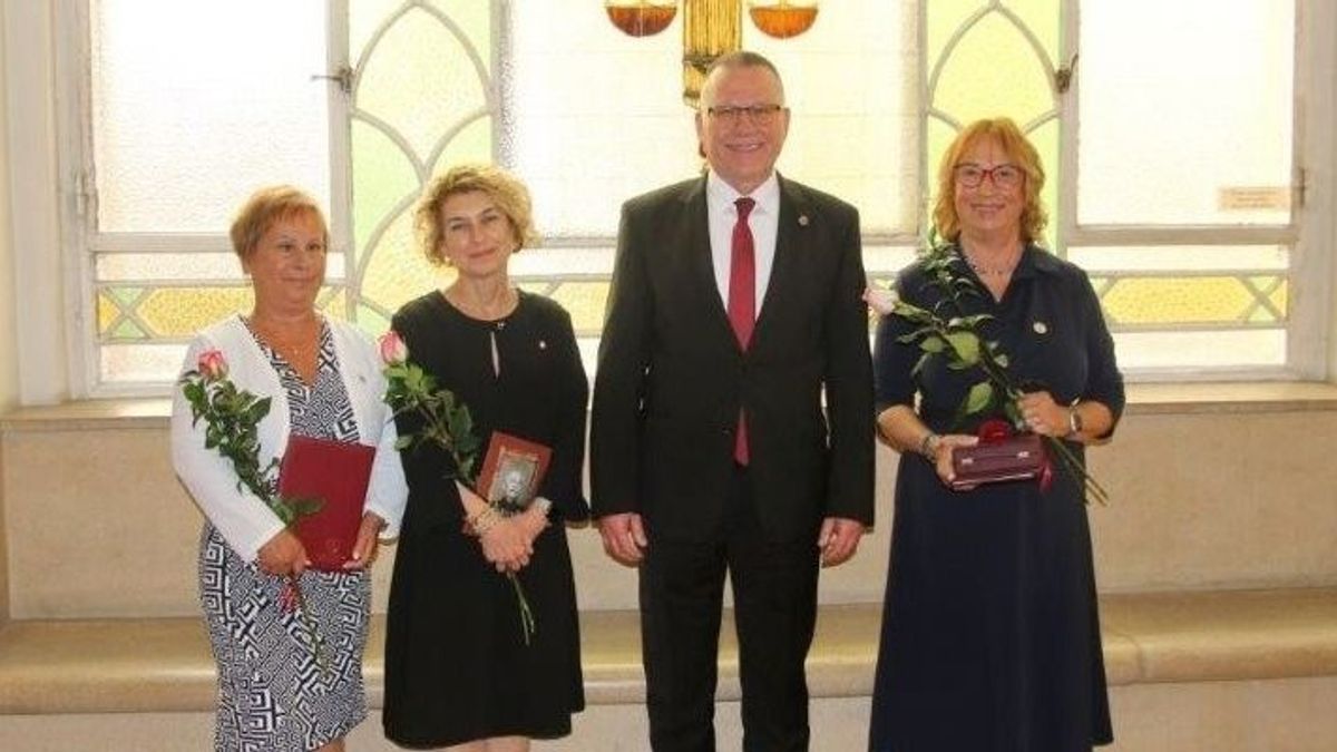 Kiemelkedő munkájukért díjazták az ügyészeket