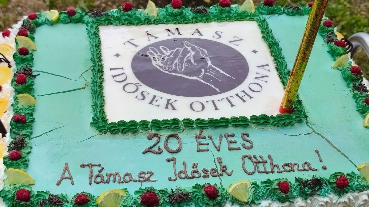Húszéves jubileumát ünnepelte a Balatonfűzfői Támasz Idősek Otthona