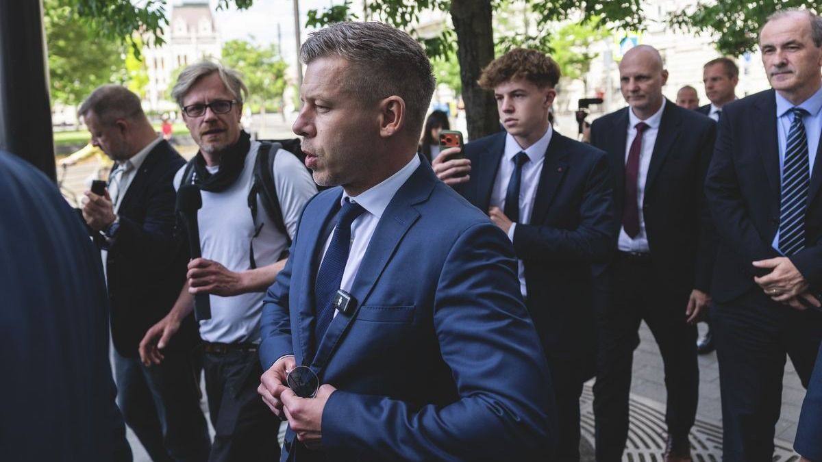 A Tisza-kormány politikai bosszúhadjárata söpör végig a közigazgatásban