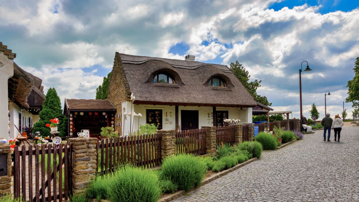 A Balatonon már a 100 milliós nyaraló sem luxus, csak belépő a tóparti társasjátékba
