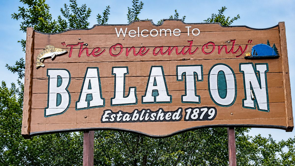 Három Balaton is létezik, az egyik mögött Mr. Balaton legendája áll
