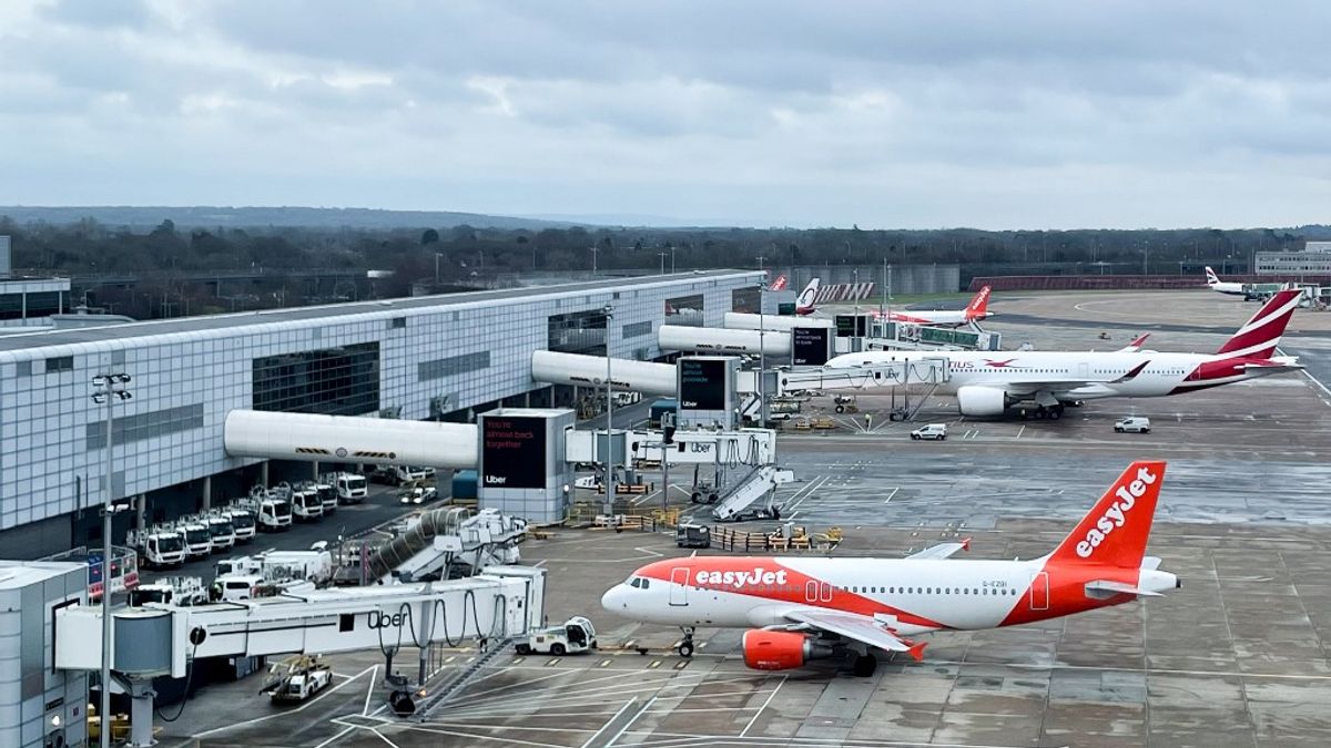 Káosz a London-Gatwick repülőtéren: órákig nem volt víz, zárva a mosdók és éttermek