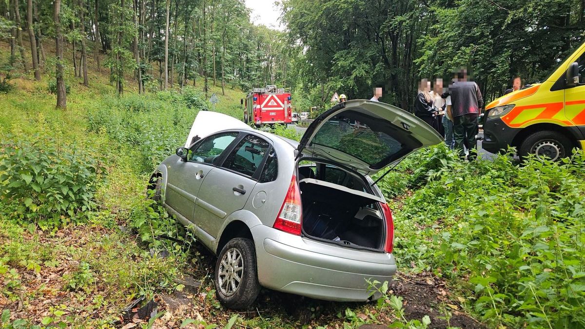 Megugrott a balesetek száma a Bakonyban: fekete nyár a 82-esen, megrázó a lista (képgaléria)