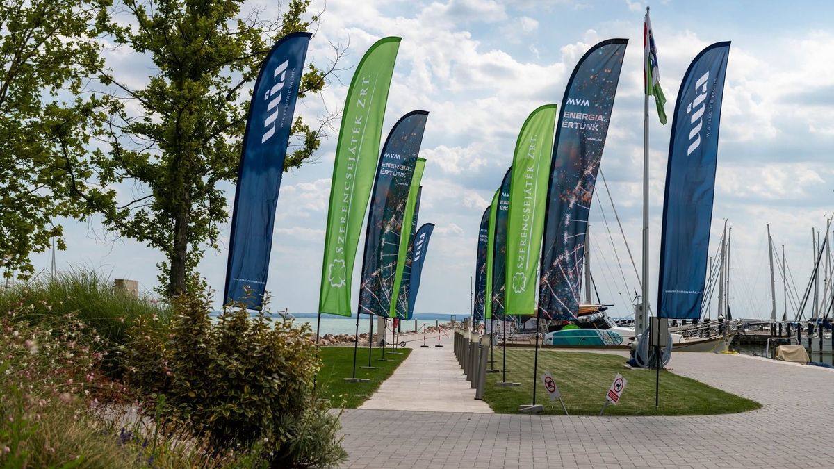Elektromos hajók veszik birtokba a Balatont, napokon belül rajtol a jubileumi regatta +fotók