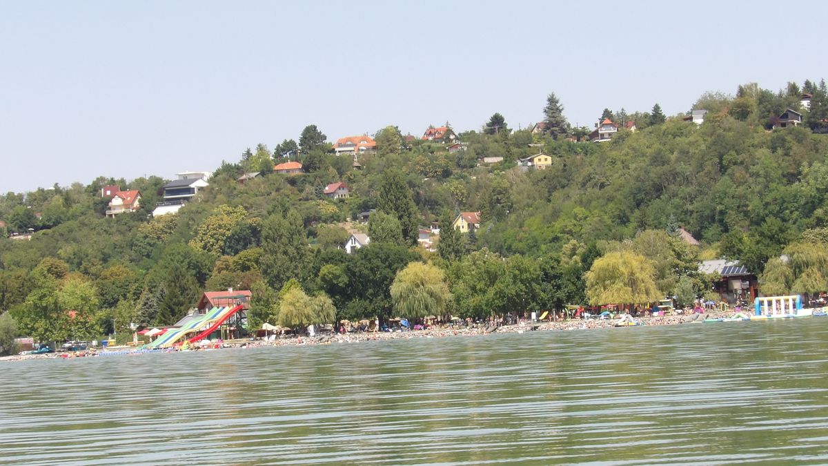 A hétvégén is marad a kánikula a Balatonnál, a hőmérséklet 40 fok közelébe emelkedhet
