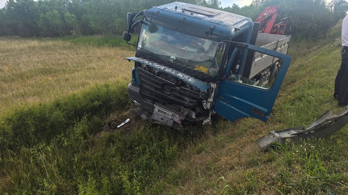 Ketten haltak meg a Szőc és Nyirád közötti tragikus balesetben