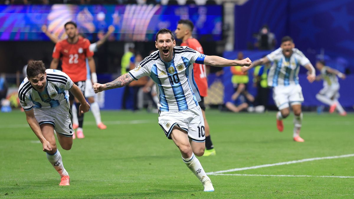Elképesztő meccsen ejtette ki a feltámadó Argentína Egyiptomot