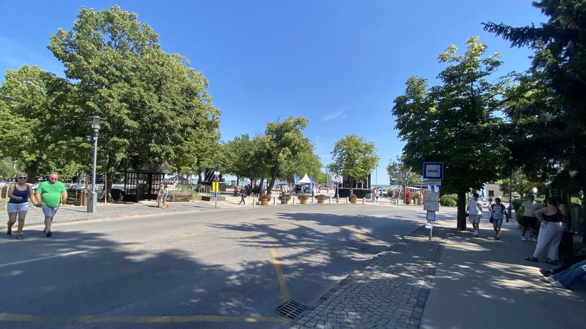 Drágul a buszjegy Balatonfüreden, a diákok viszont jól járnak
