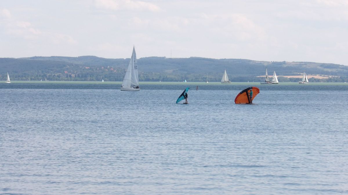 Nyárias vasárnap jön, de estére a Balatonnál is változhat az idő