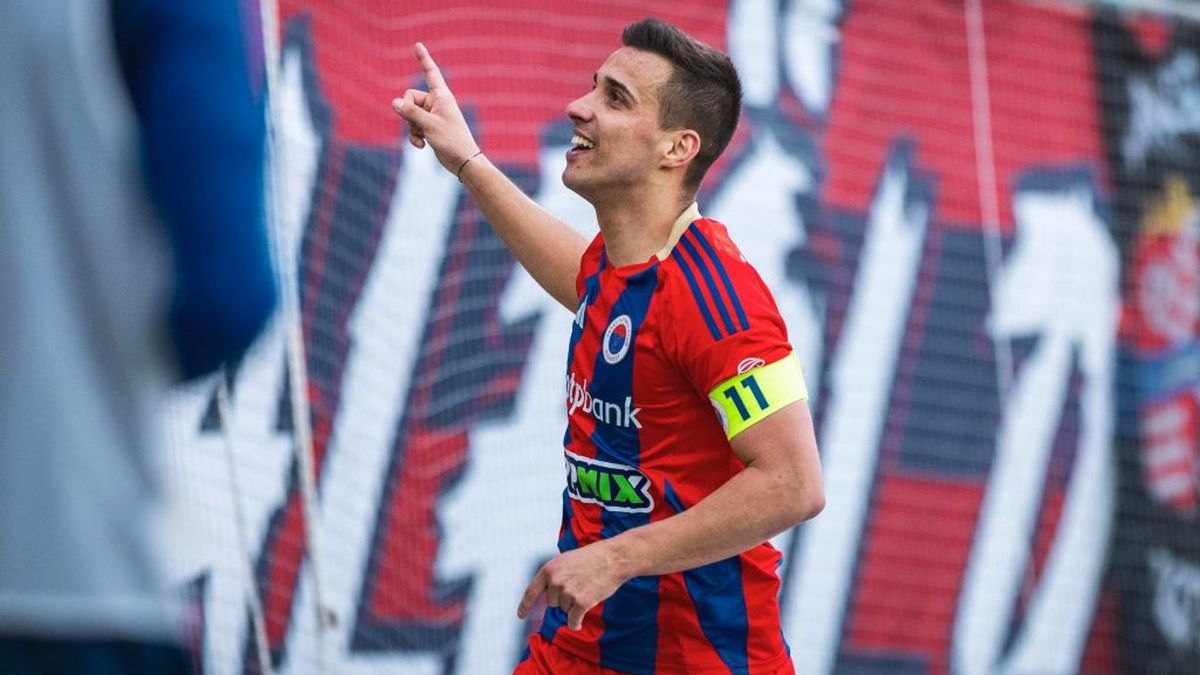 Szenzációs gólt lőtt Urblík József, a magyar futball botrányhőse – még Rossi is felfigyelhet rá