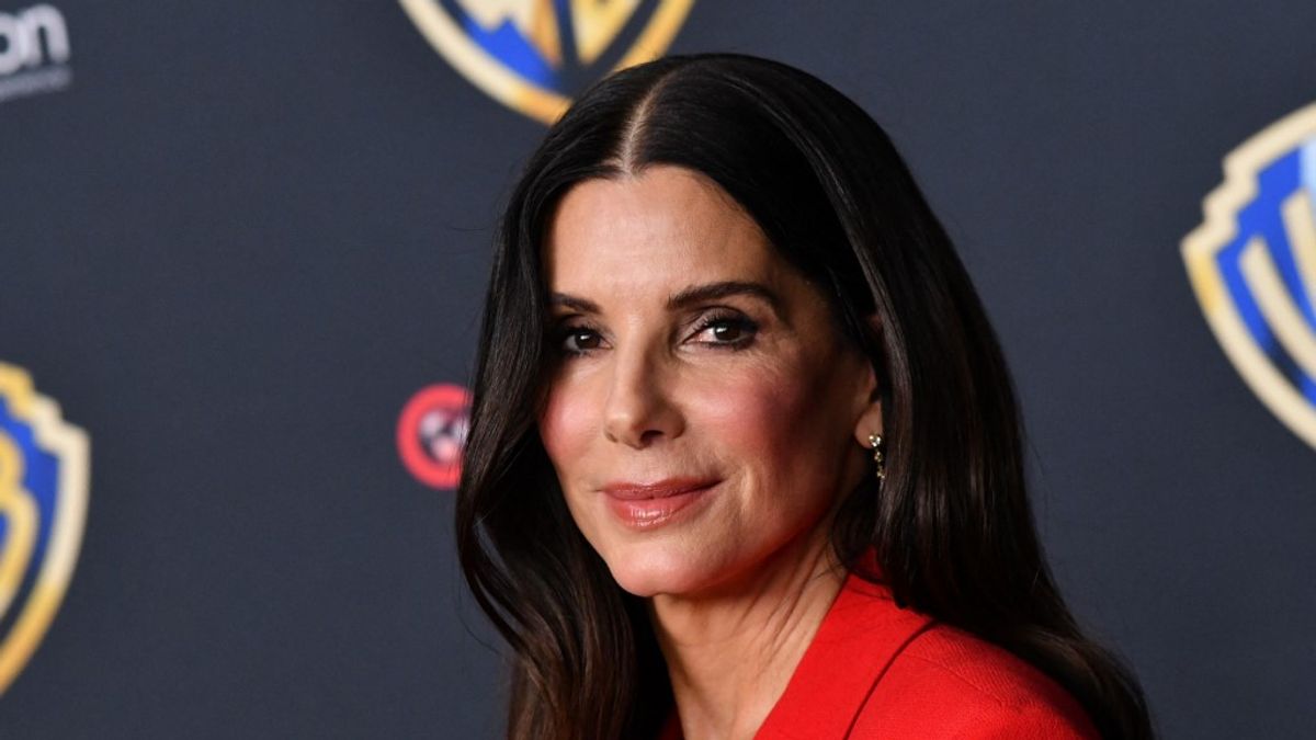 Ritka gyermekkori fotóval köszöntötte nővérét Sandra Bullock húga: ilyen volt a sztár kislánykorában + videó